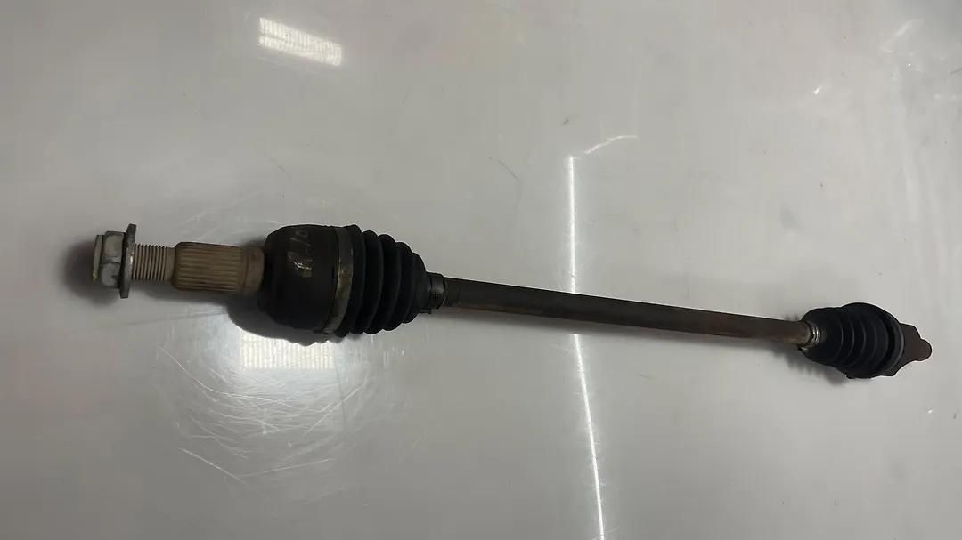 Axle Rear (RH) - 2010 GMC Terrain SLT
