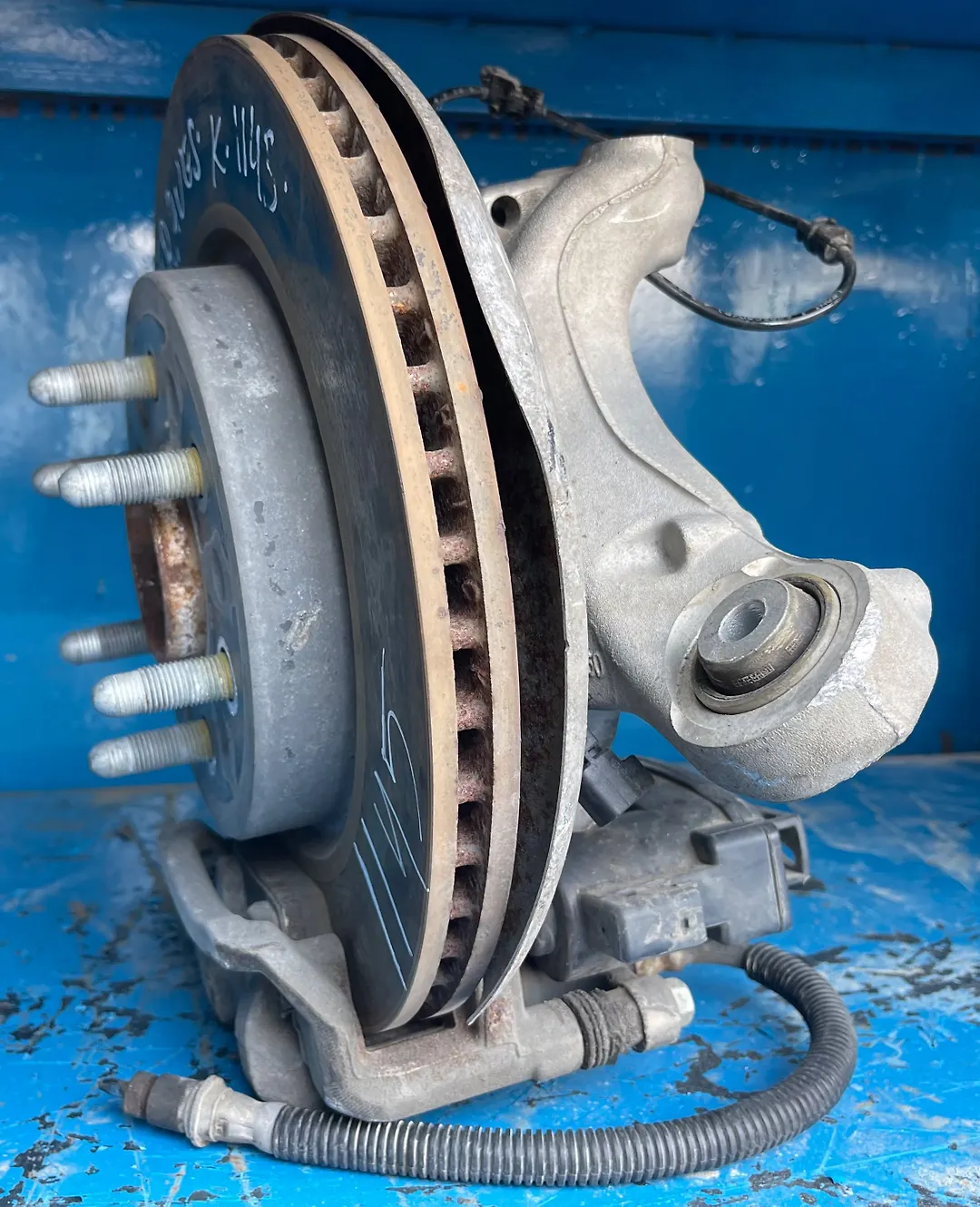 Complete  Hub Assembly(RHB) - 2020 Chevrolet Traverse LT Cloth