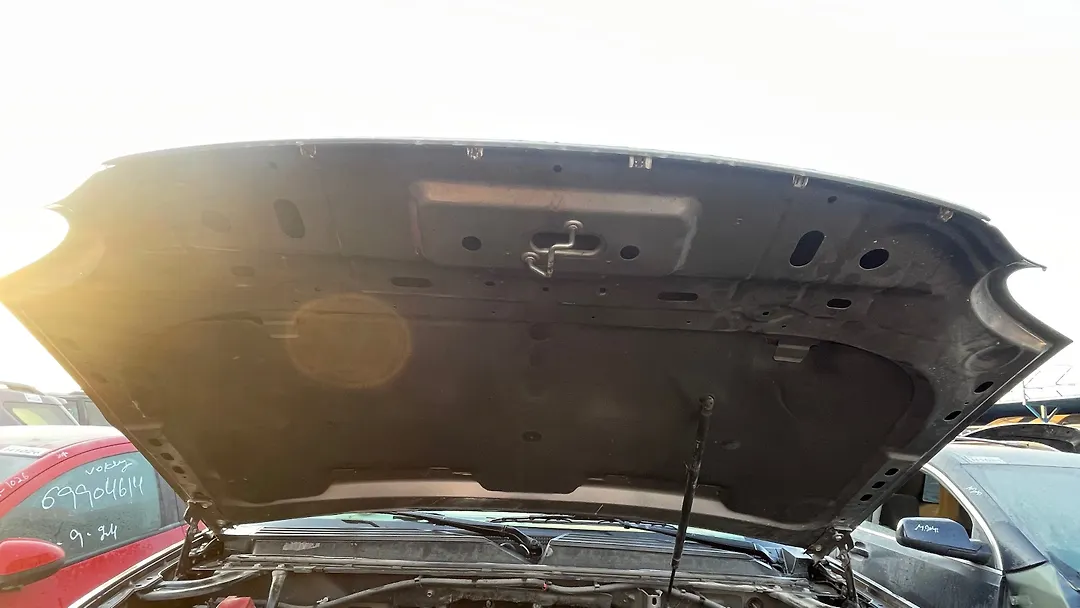 Hood/Bonnet - 2011 GMC Yukon XL SLT 1/2 ton