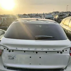 Tailgate - 2016 Lincoln MKX