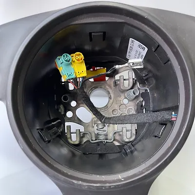 Steering wheel - 2013 Porsche Cayenne