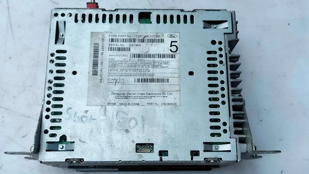 Audio CD Disc player  - 2012 Ford Explorer