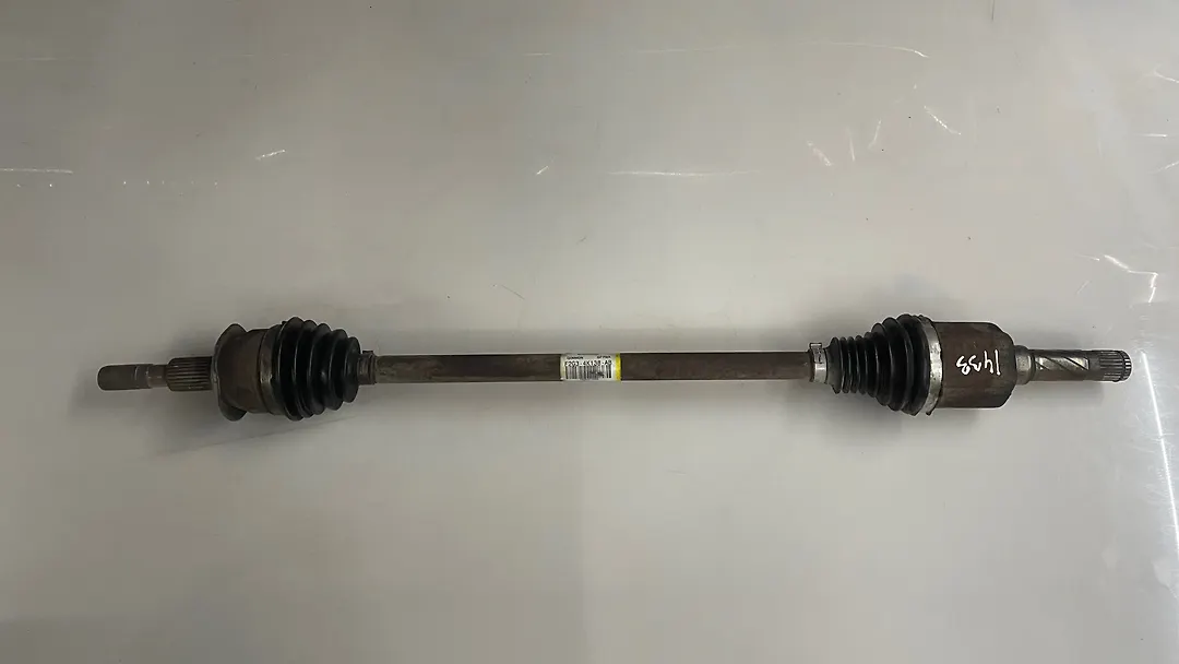 Axle Rear (LH) - 2017 Lincoln Continental Livery