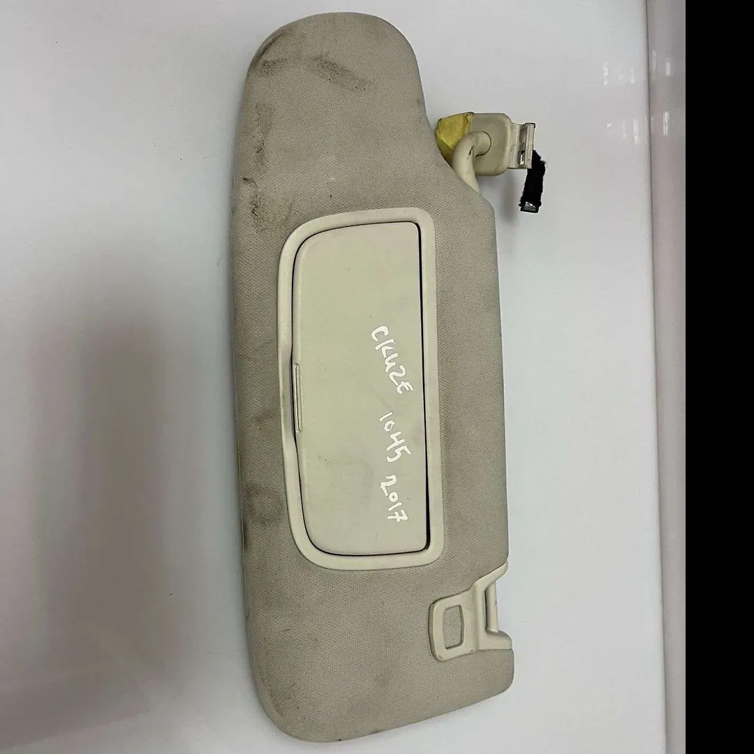 Sun visor - 2018 Chevrolet Cruze