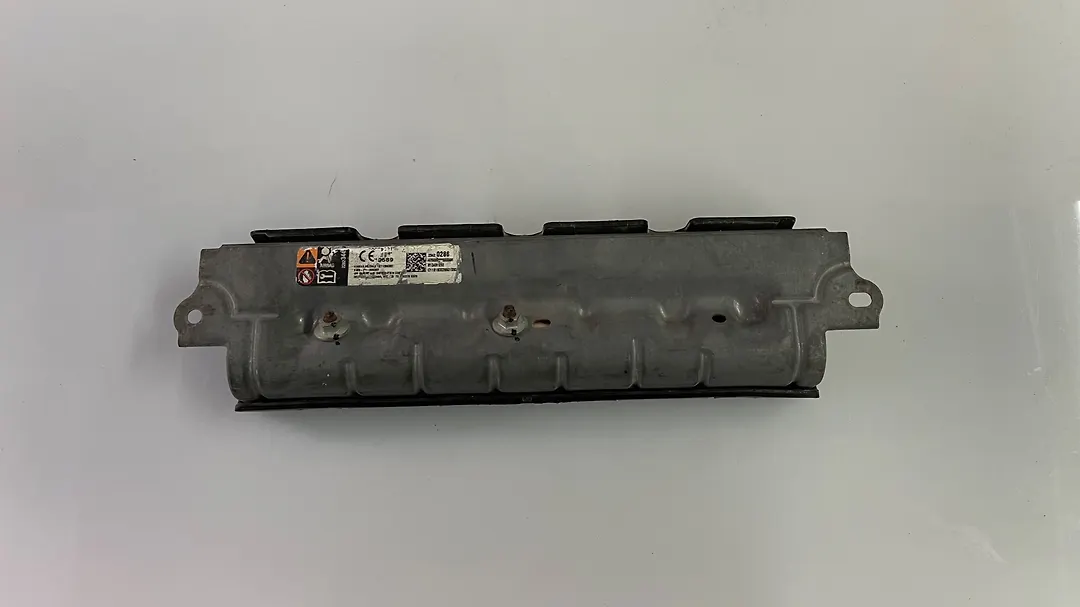 Airbag (Knee) - 2016 Chevrolet Malibu
