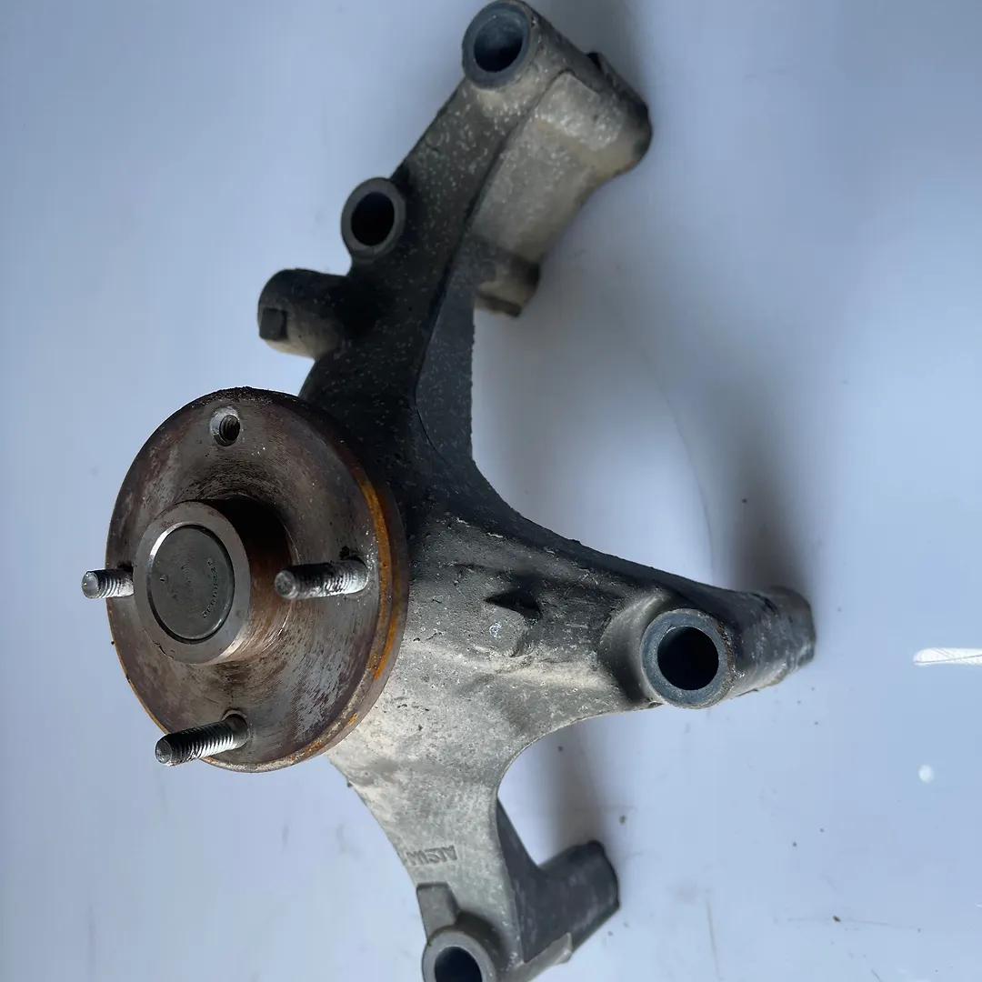 Clutch bracket - 2010 Nissan Armada