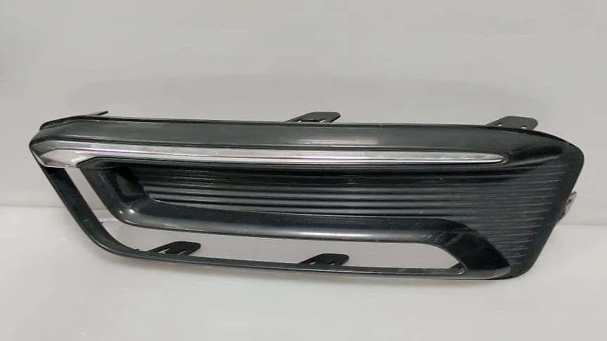 Fog Light Cover(RHF) - 2017 Chevrolet Impala