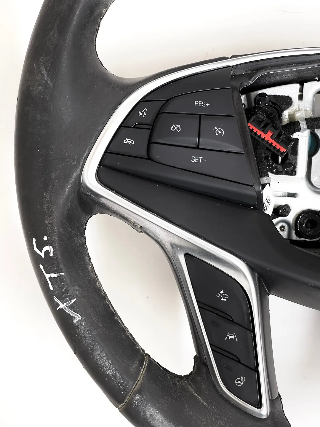Steering wheel - 2018 Cadillac XT5 Premium Luxury