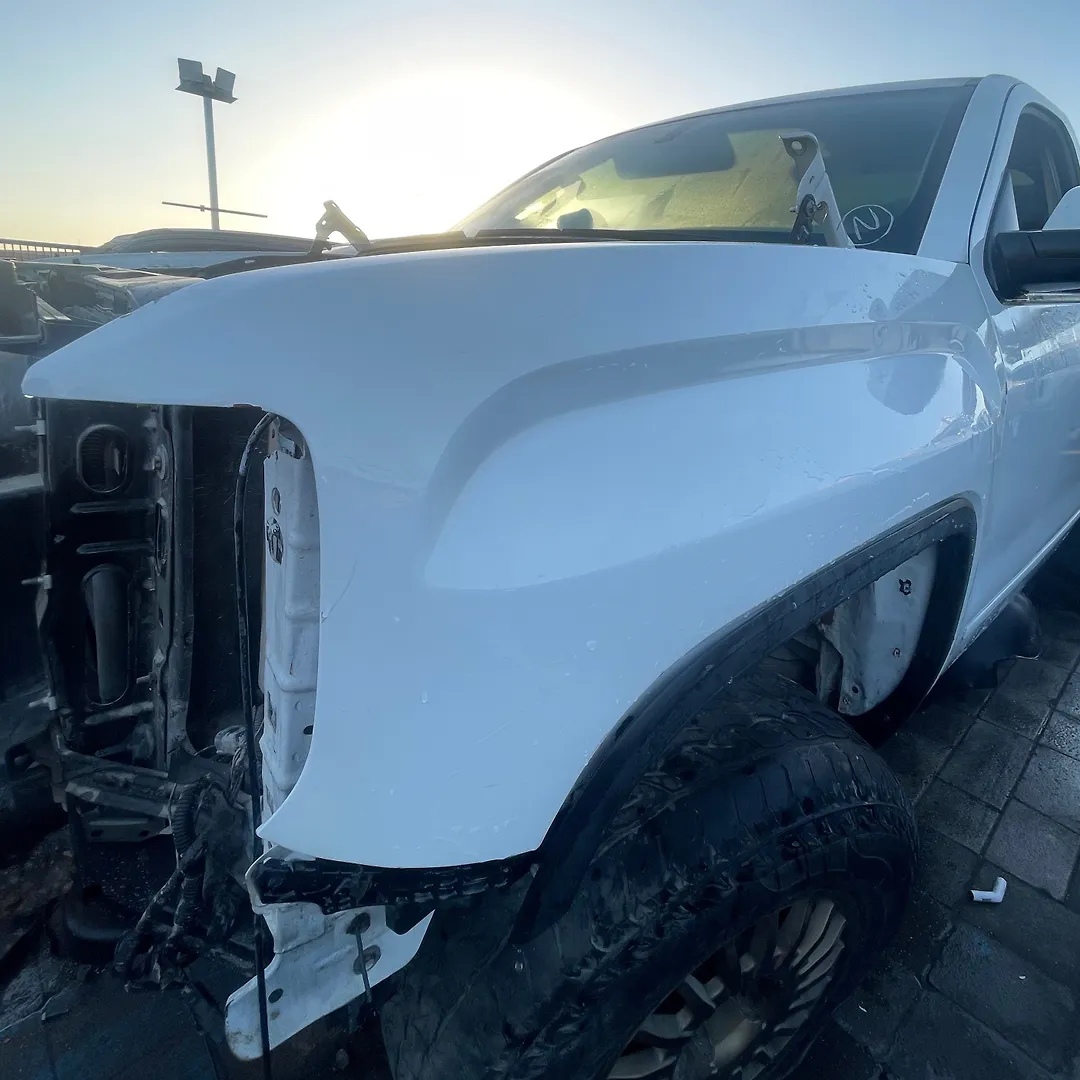 Fender (LHF) - 2016 GMC Sierra
