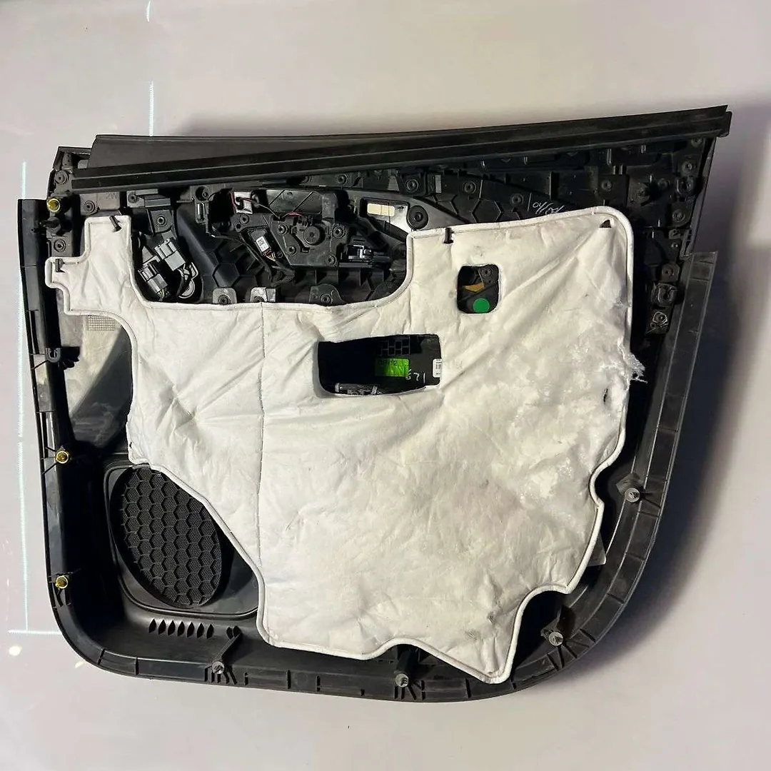 DOOR TRIM PANEL FRONT (LHF) - 2018 GMC Terrain