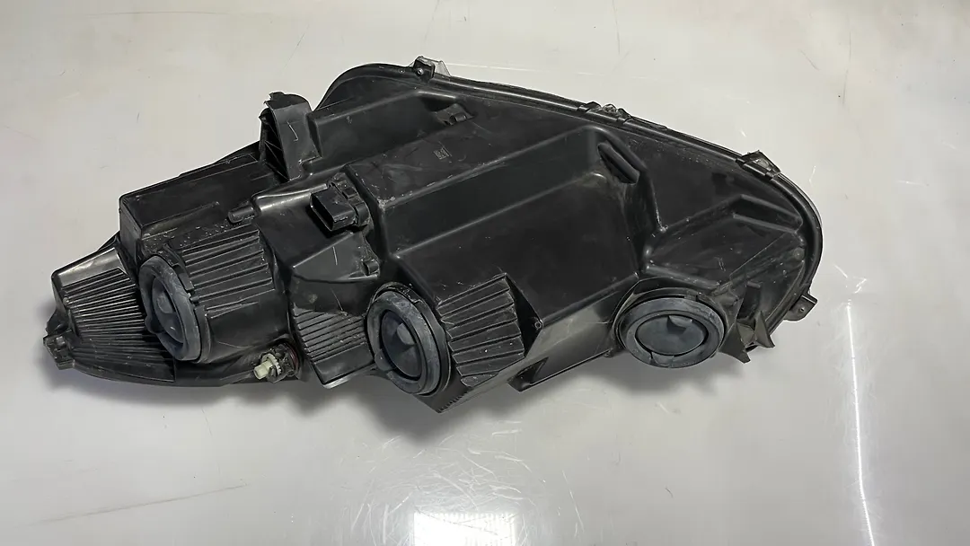 Headlight (RH) - 2022 Ford Escape SE