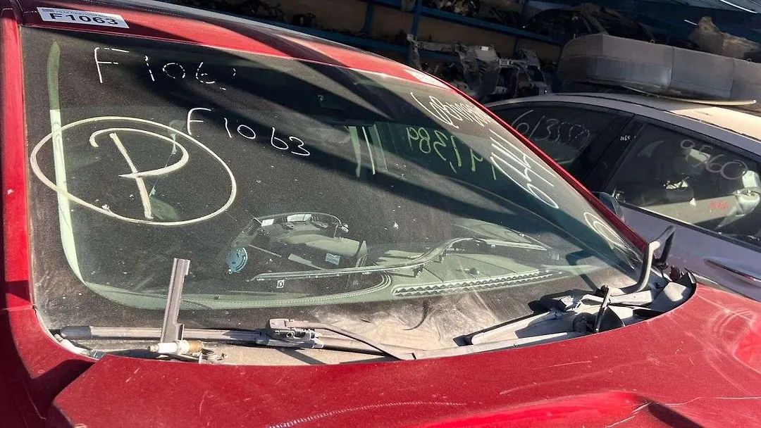 Windshield glass - 2015 Chevrolet Impala
