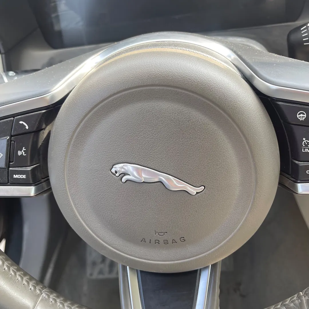 Airbag (Steering) - 2020 Jaguar XF PRESTIGE