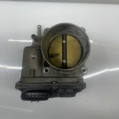 Throttle body - 2012 Nissan Pathfinder SE 3.5i