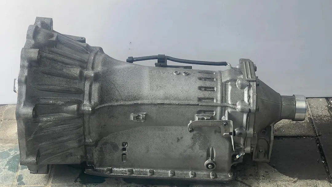 Gear box - 2011 Infiniti QX56 5.6i