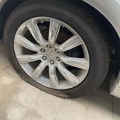 Rim - 2012 Infiniti QX56