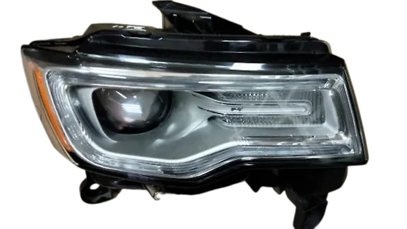 Headlight (RH) - 2018 Jeep GRAND CHEROKEE
