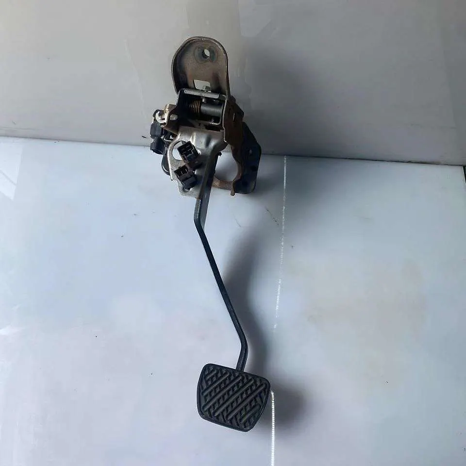 Brake Pedal - 2012 Infiniti QX56