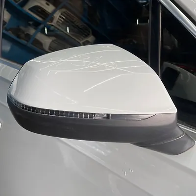 Side Mirror (RH) - 2019 Audi Q7