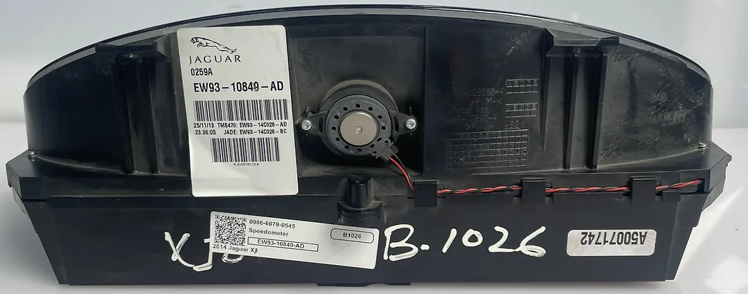 Speedometer - 2014 Jaguar XJL