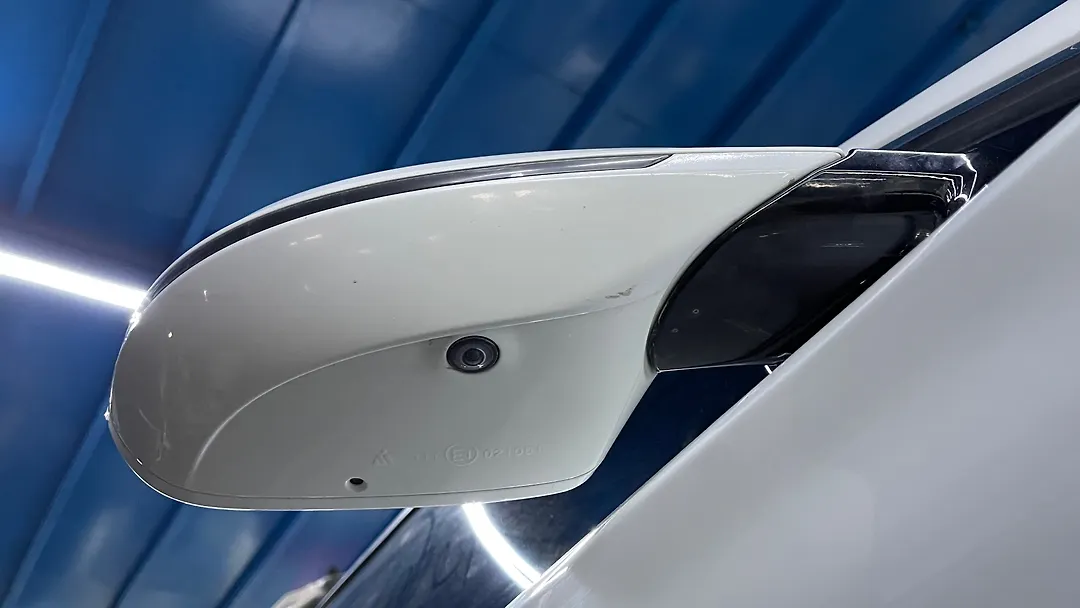 Side Mirror (RH) - 2014 Audi A8 L