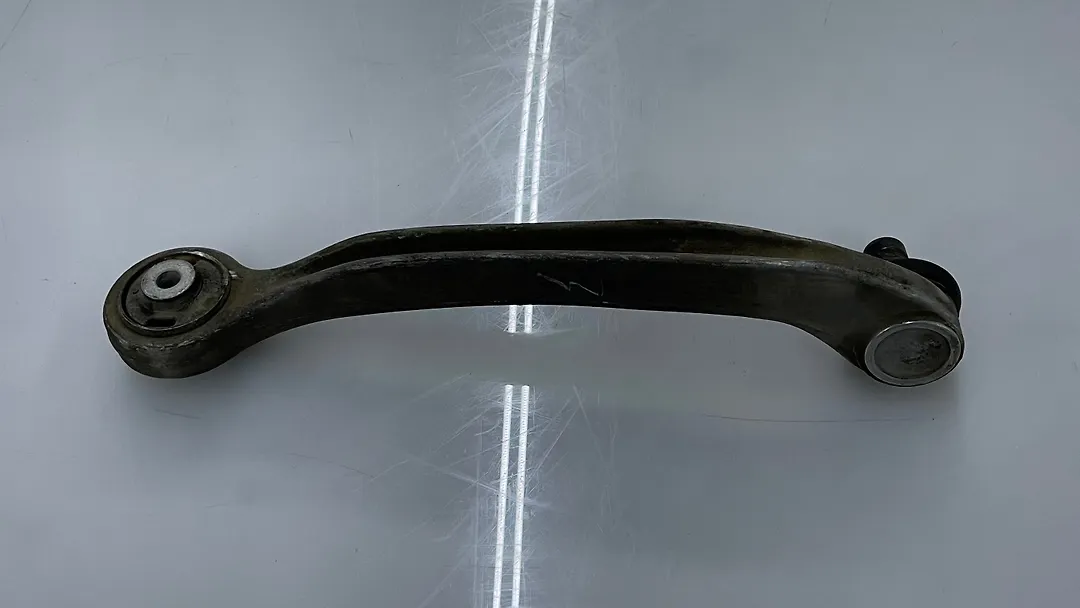 Upper arm (RH) - 2009 Audi A6