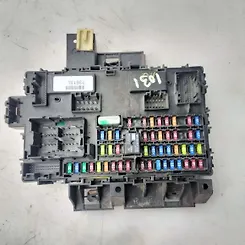 Fuse box - 2012 Ford Explorer