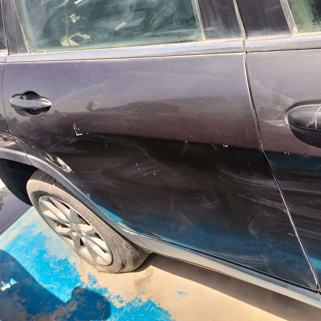 Door (RHB) - 2016 Jeep Cherokee