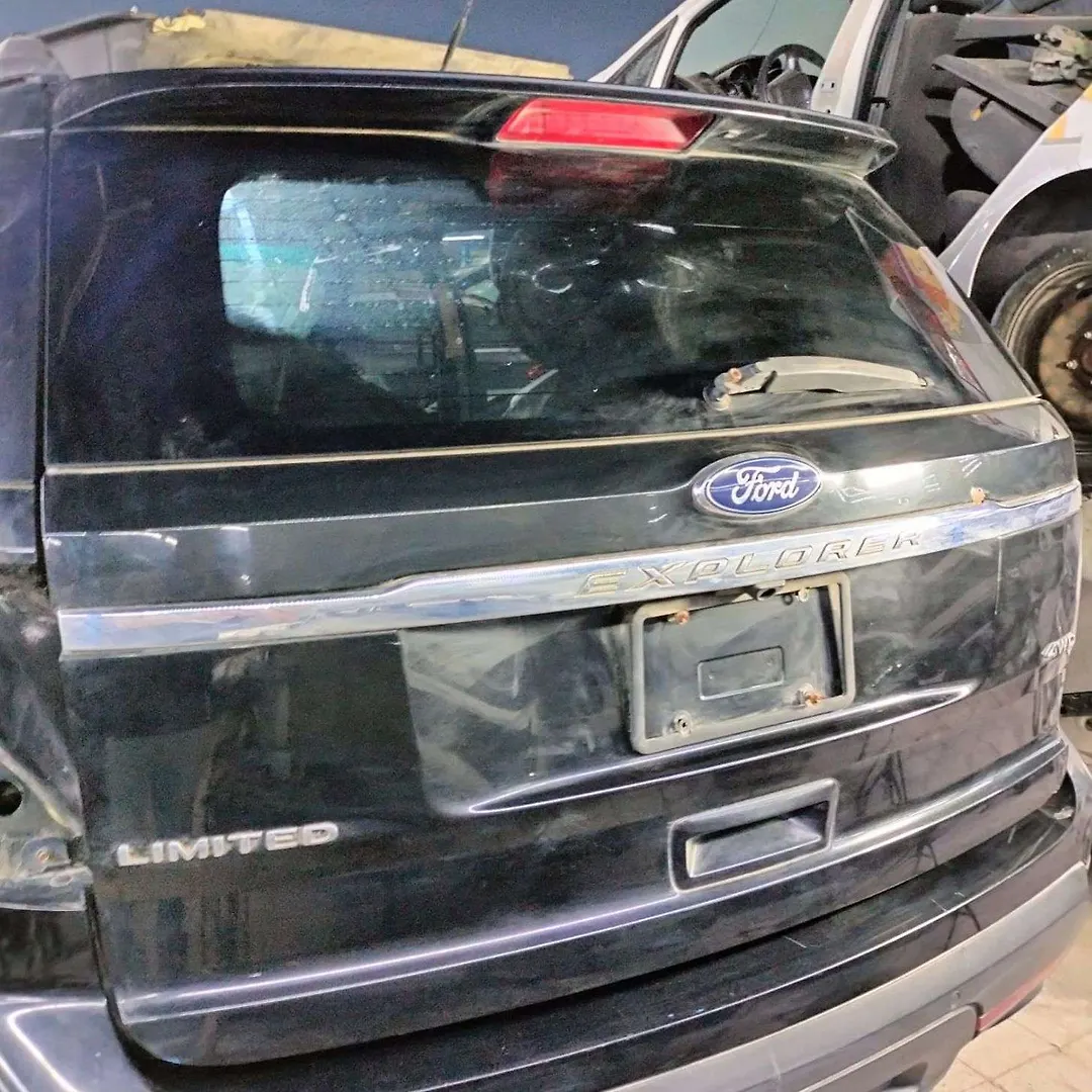 Tailgate - 2011 Ford Explorer
