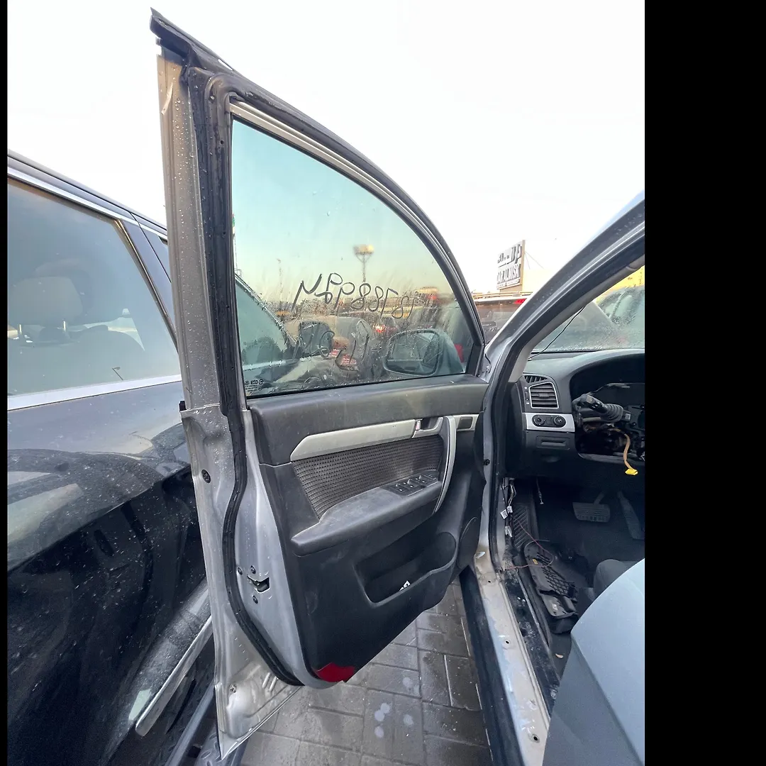 Door (LHF) - 2014 Chevrolet Captiva