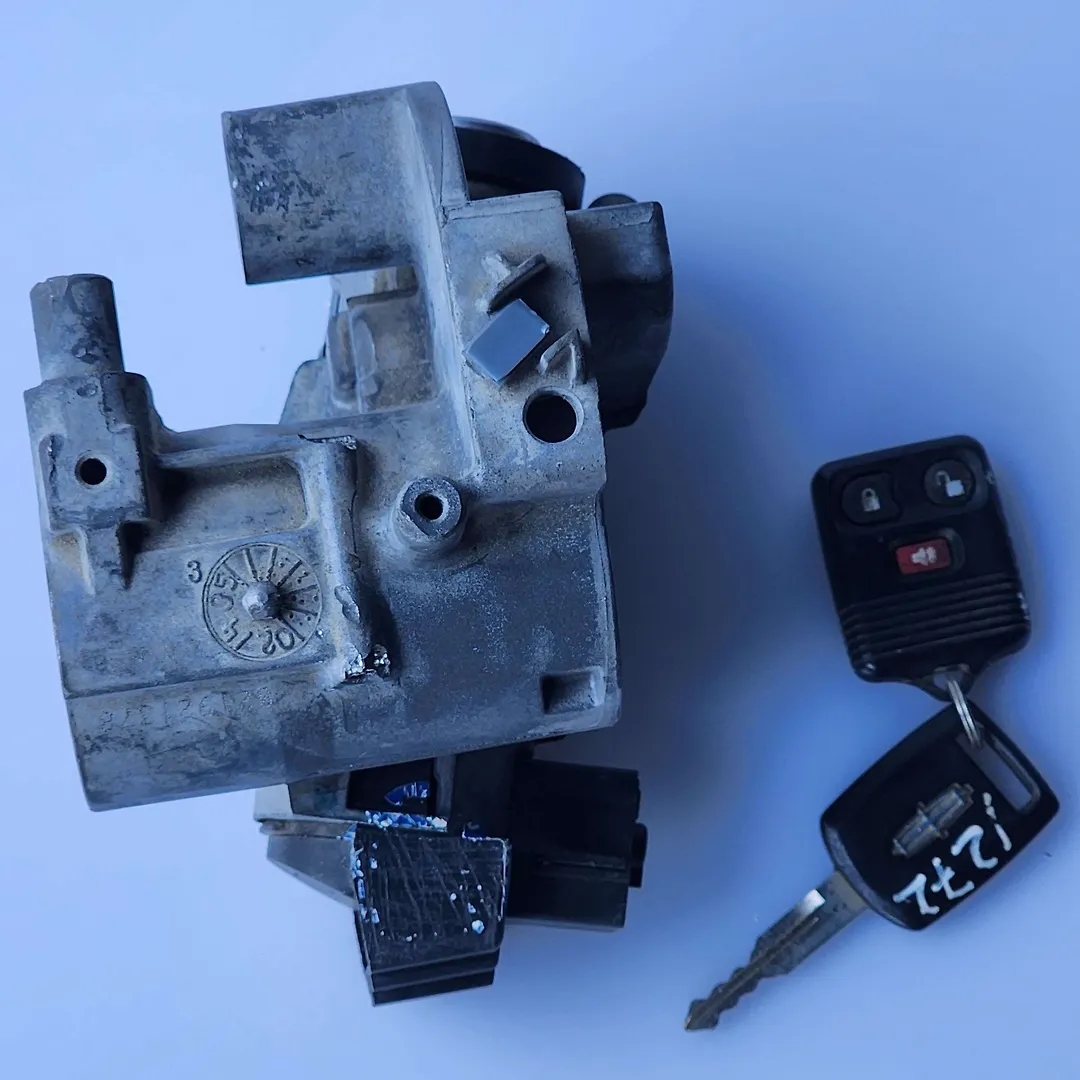 Security System (Complete) - 2006 Lincoln Mark LT