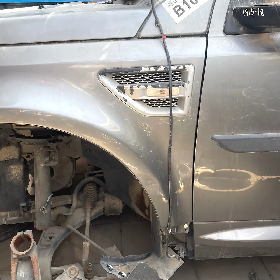 Fender (LHF) - 2011 Land Rover LR2