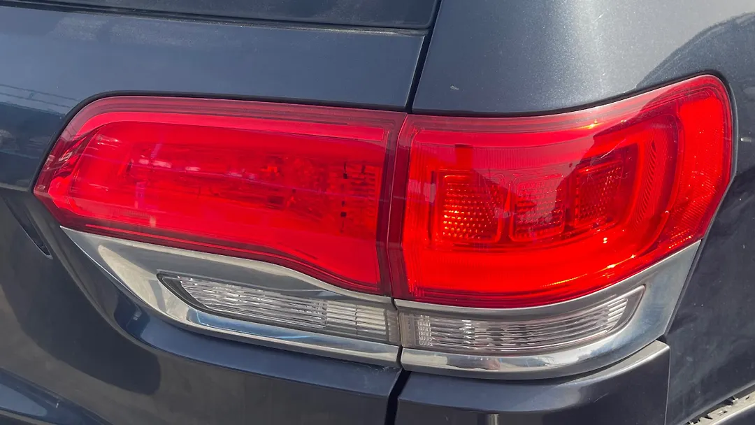 Tail Light (RH) - 2014 Jeep Grand Cherokee OVERLAND