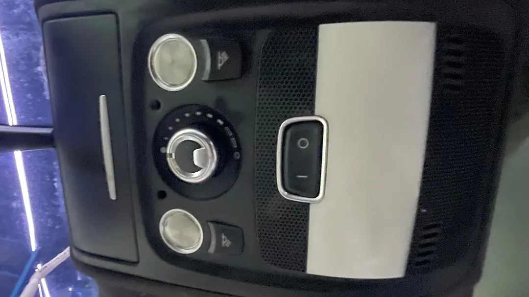 Overhead Console - 2015 Audi A4 Quattro