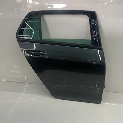 Door (RHB) - 2019 Volkswagen GTI