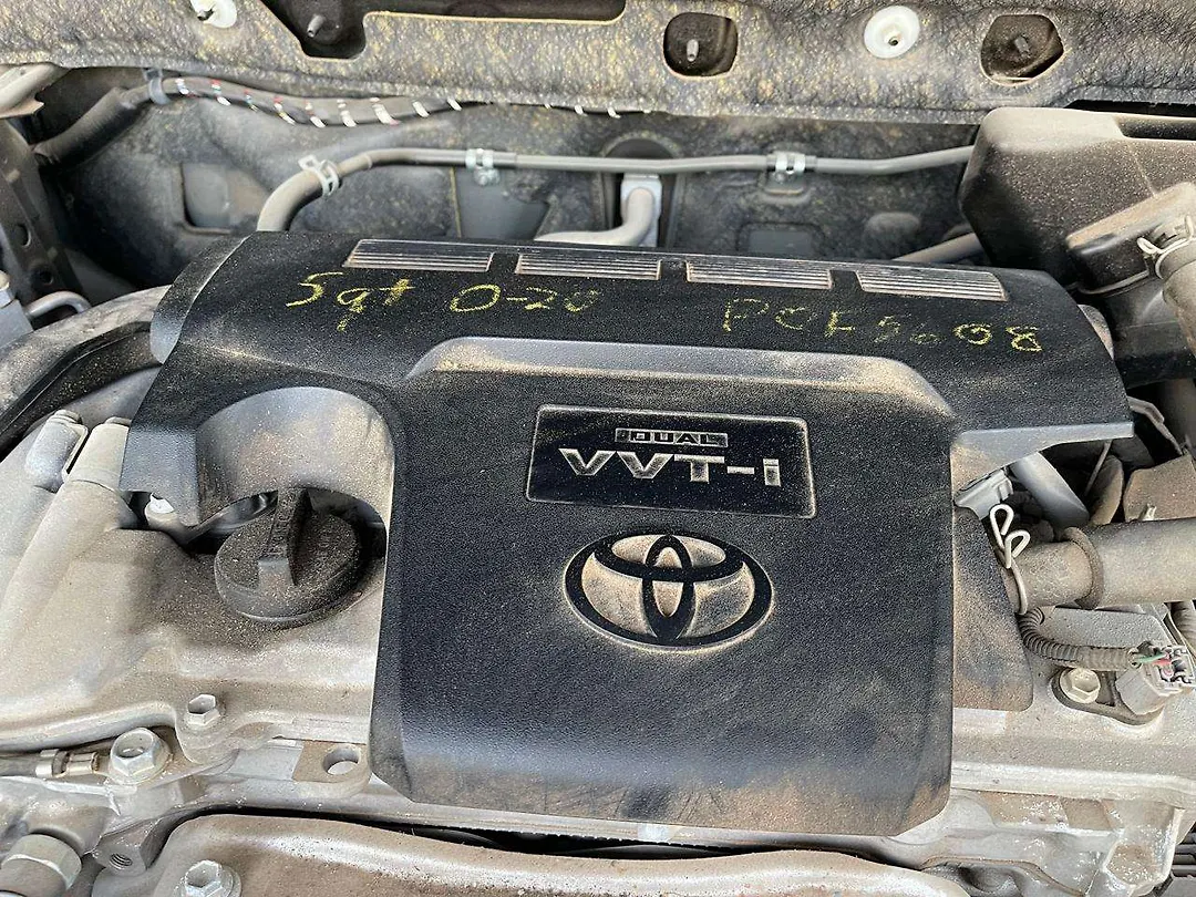 Engine  - 2018 Toyota RAV4 2.5