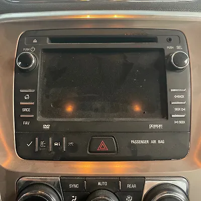 Info-gps-tv screen - 2013 GMC Acadia 