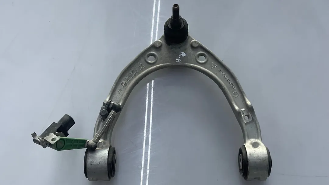 Lower Arm(RHF) - 2011 Volkswagen Touareg