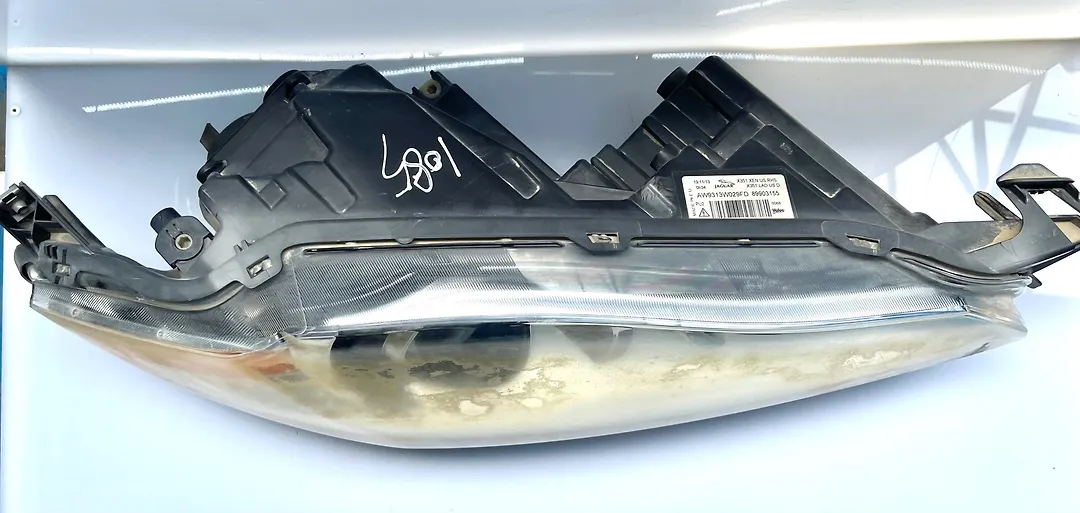 Headlight (RH) - 2016 Jaguar XF