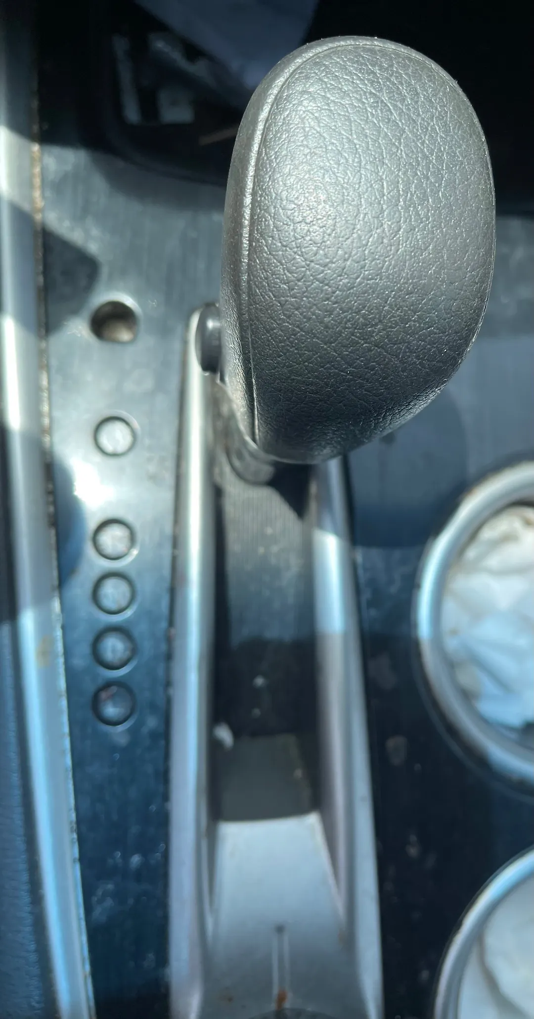 Gear Shift Knob(Automatic) - 2014 Nissan Pathfinder SE 3.5i