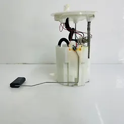 Fuel pump - 2017 Ford Escape SE