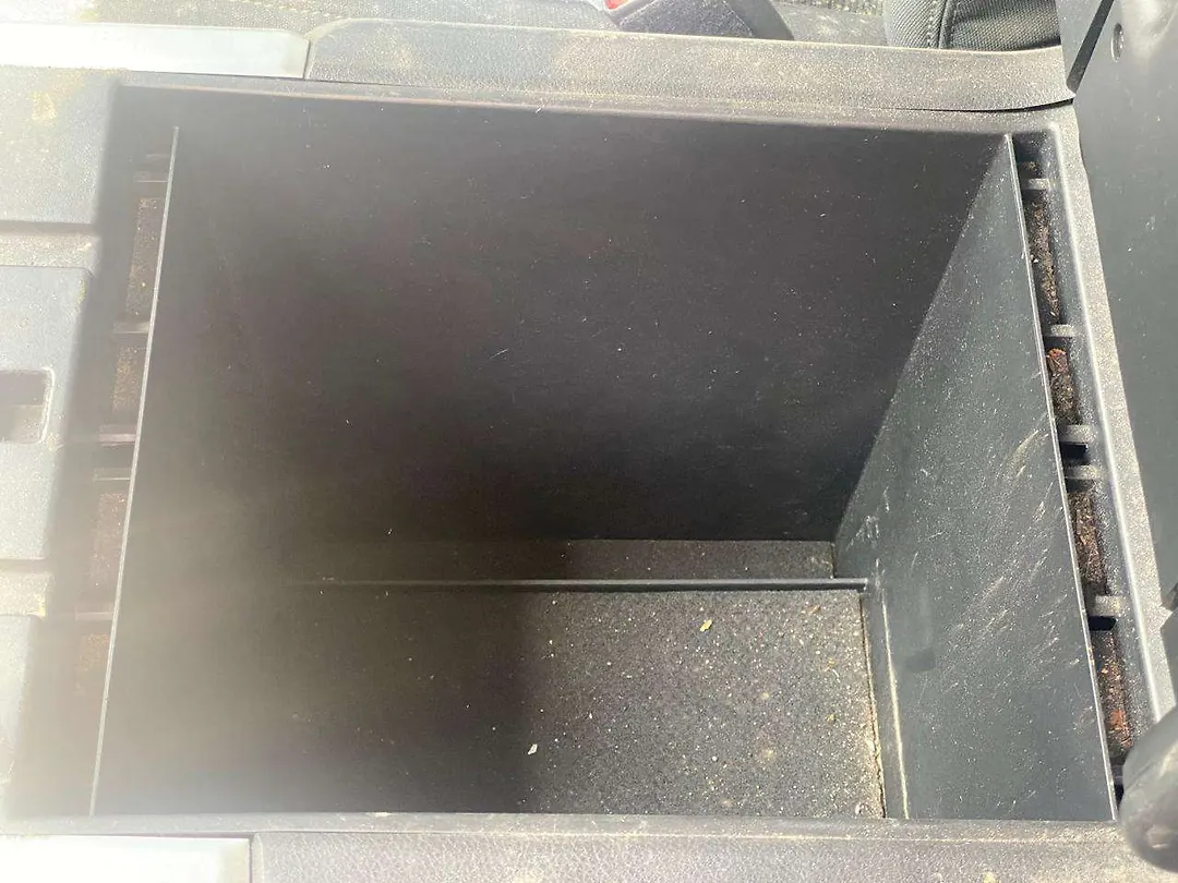Armrest - 2017 Nissan Titan 