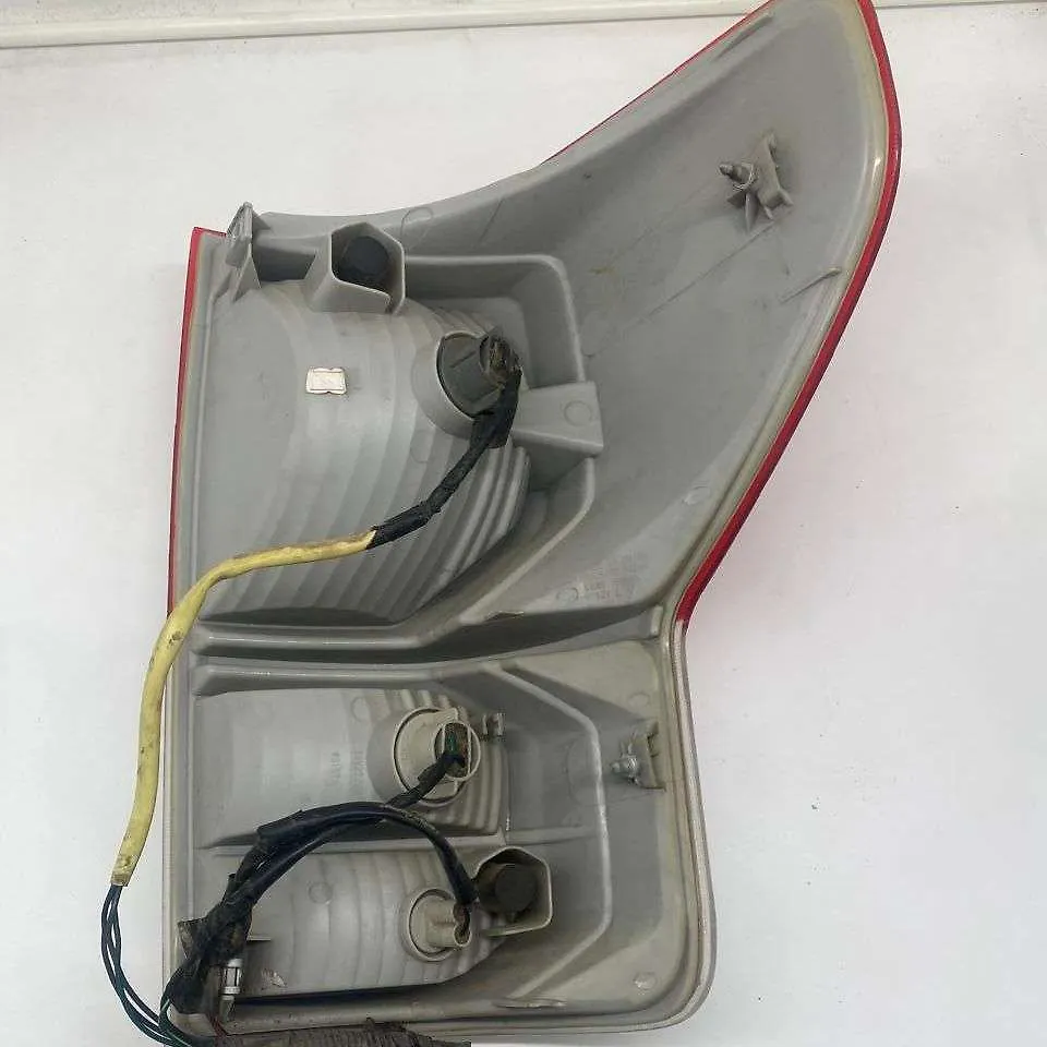 Tail Light (LH) - 2010 Toyota Tundra