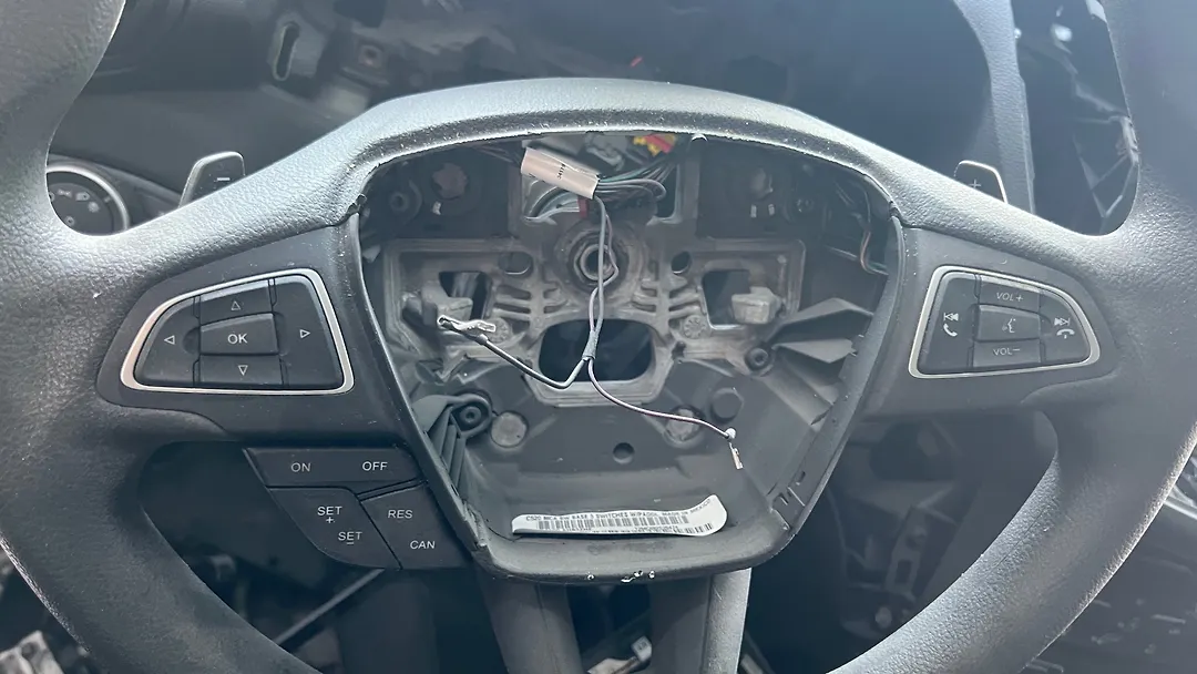 Steering Wheel - 2017 Ford Escape