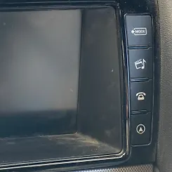 Info-gps-tv screen - 2017 Jaguar F-type