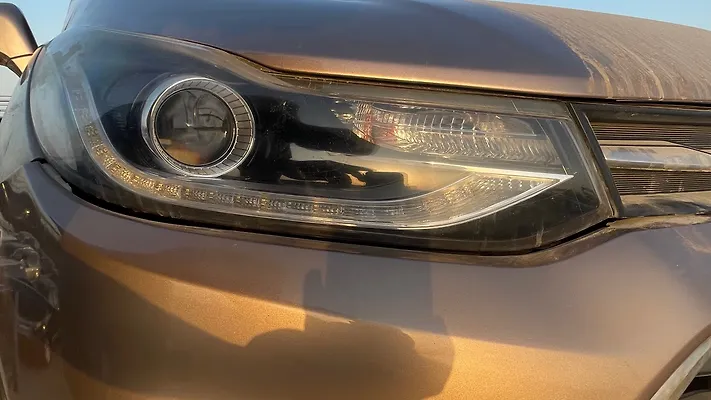 Headlight (RH) - 2018 Chevrolet Trax