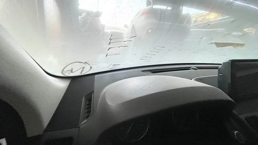 Dashboard  - 2014 Land Rover LR2