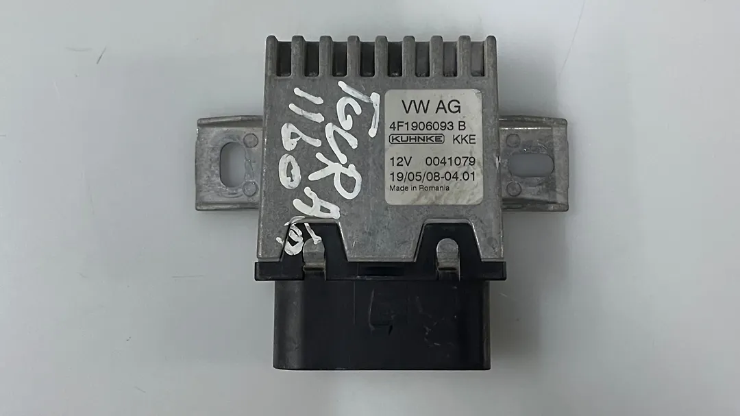 Fuel Pump Control Module  - 2009 Volkswagen Touareg