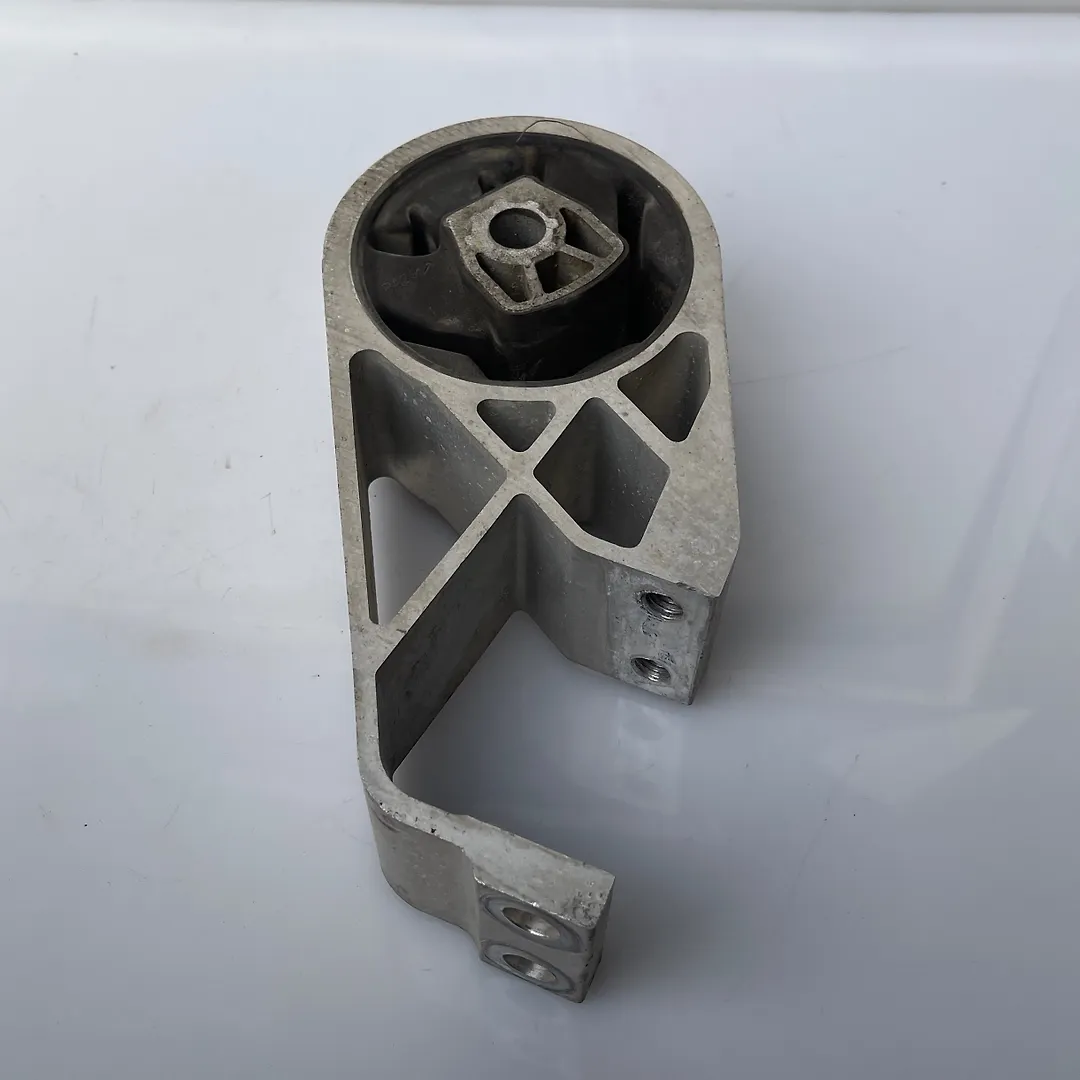 Mount (Gear) - 2018 Cadillac XT5