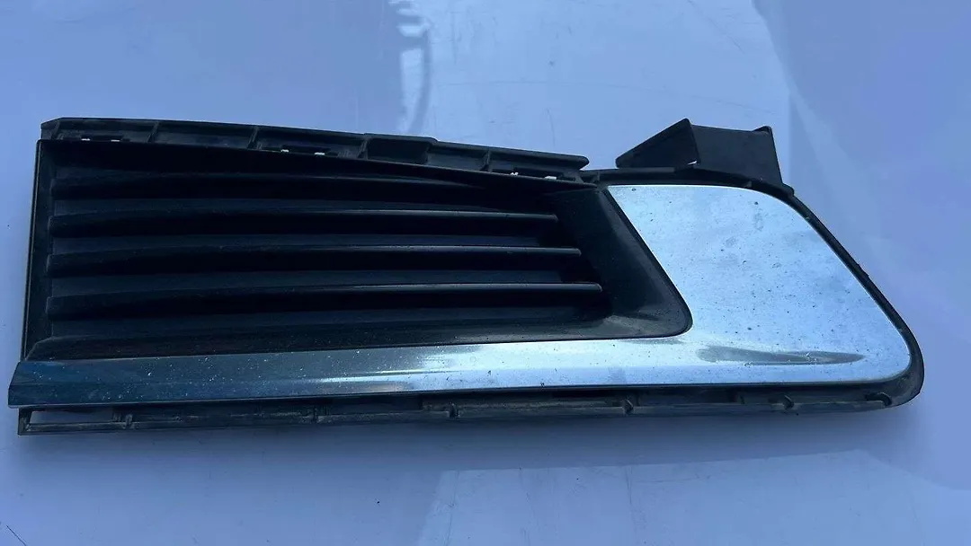 Fog Light Cover(RHF) - 2014 Cadillac CTS